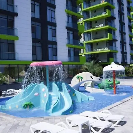 Jumeirah Luxury Alezzi - Pool & *